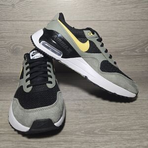 Nike Air Max SYSTM (GS) Black/Saturn GoldBig Kids Size 7Y / 8.5W DQ0284-007 NIB